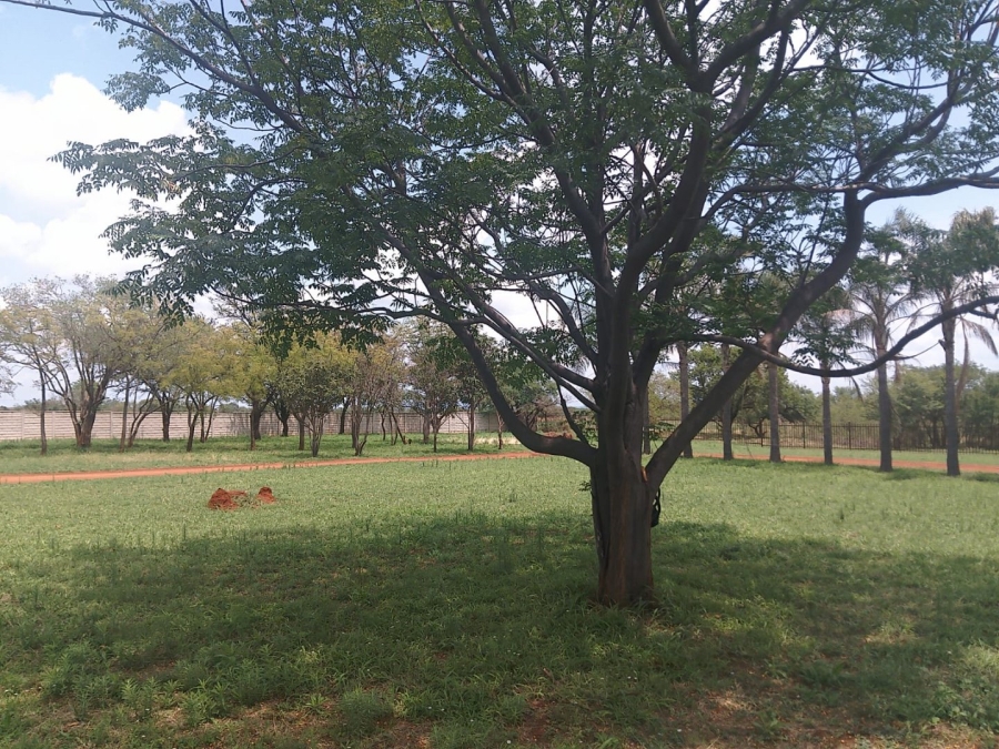 6 Bedroom Property for Sale in Hartbeespoort Rural North West